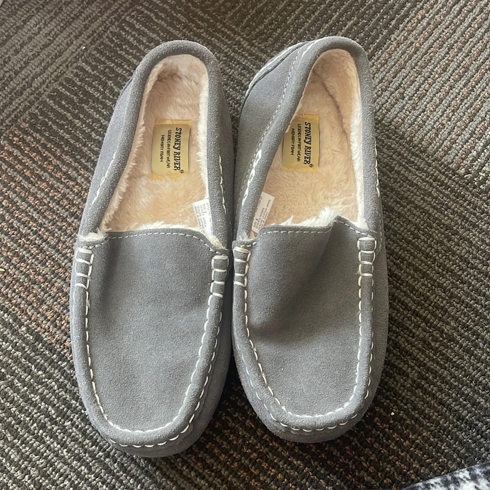slippers